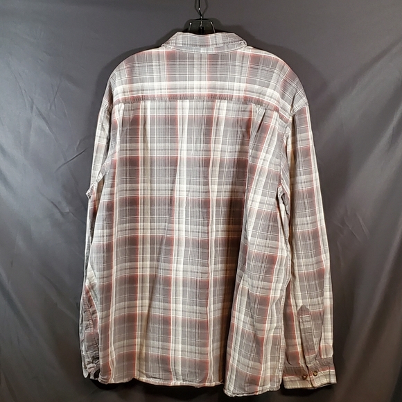 Carhart Button Down Shirt - Picture 2 of 4